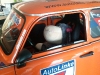 Macy Lou im Renntrabant